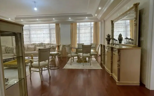 Serene Luxury Villa With Private Pool in Yalova