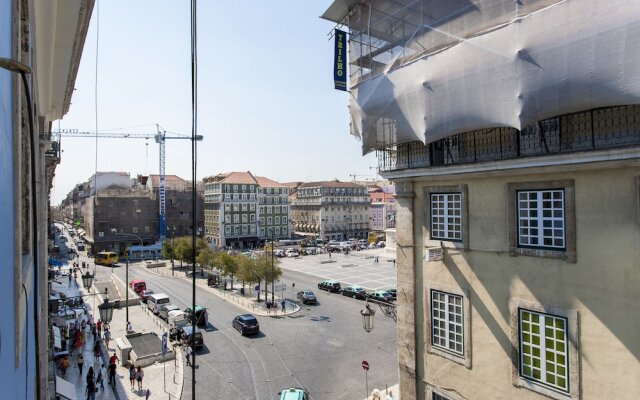 Figueira Square Downtown Deluxe Apartment Rentexperience