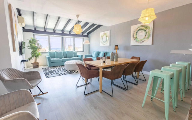 Stylish 5-Bdrs Duplex/Penthouse - Heart Of P.Banus