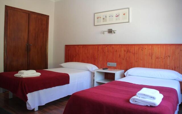 Hostal Cruce