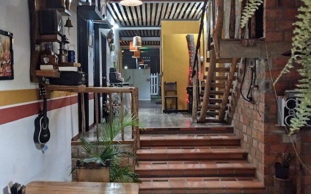 Flamencamarones Hotel Familiar