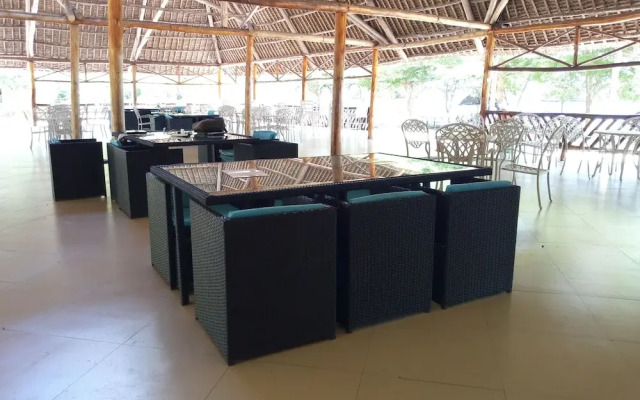 Landmark Hotel Matema Beach