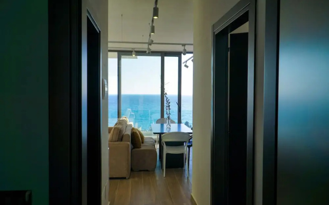 Olea Residence, Luxury sea View Apartment With Private Beach