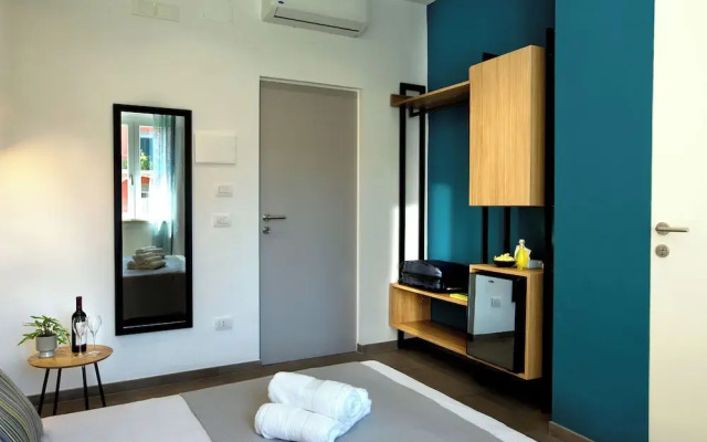 Mare Fuori Rooms