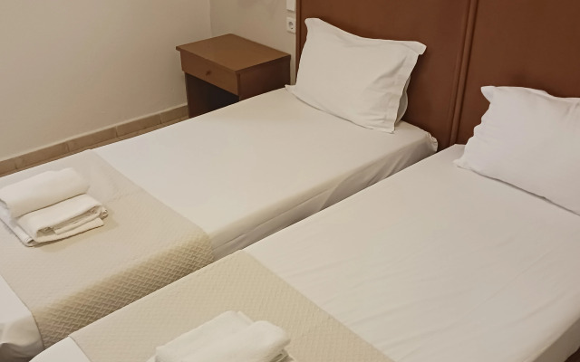 Stavros Beach Hotel