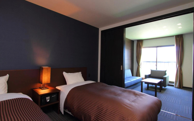 Kawaguchiko Hotel New Century – Guest Rooms – Fujikawaguchiko