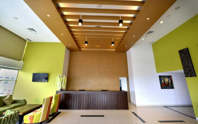 Whiz Prime Hotel Megamas Manado