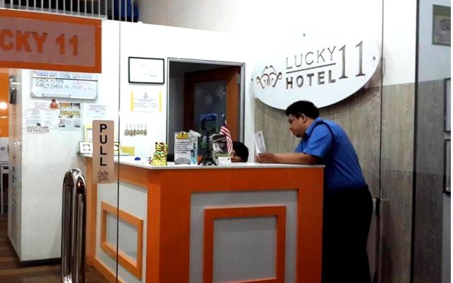 Lucky 11 Hotel