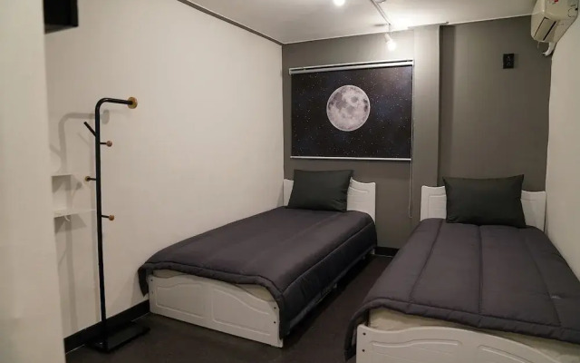 Apollo Guesthouse