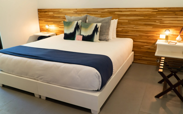 Nya Hotel