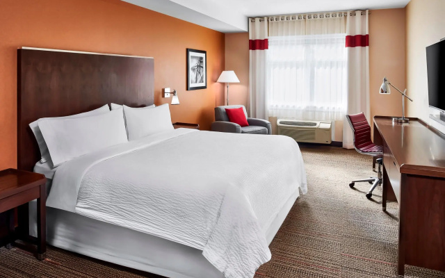 Four Points by Sheraton Barrie