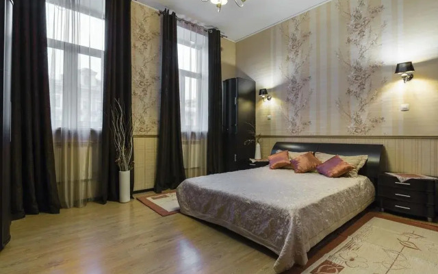 Sutkiarenda na Nevskom 75