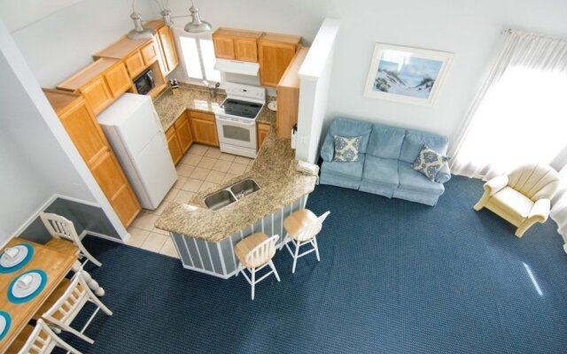 Runaway Beach Club 2202 - Three Bedroom Condo