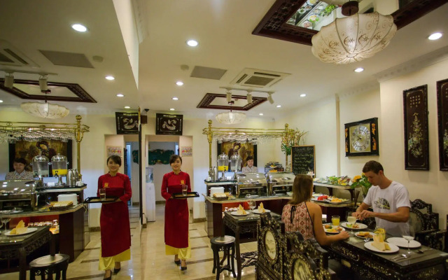 Luminous Viet Hotel