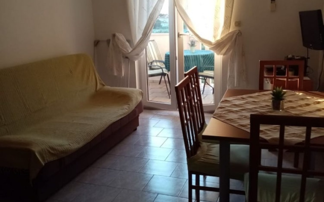 Apartment Lado