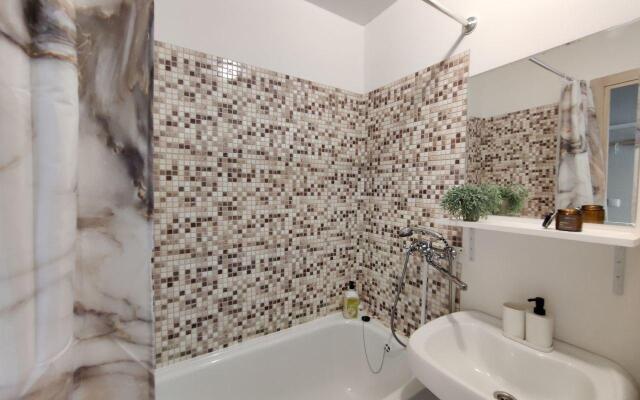 Ростов Посуточно на улице Висаитова 8