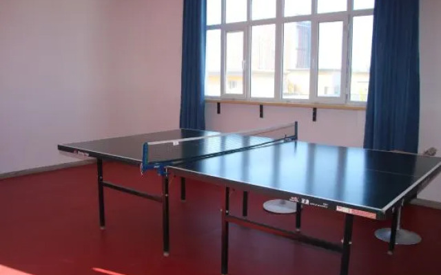 Mehood Ezzi Hotel(Yining)