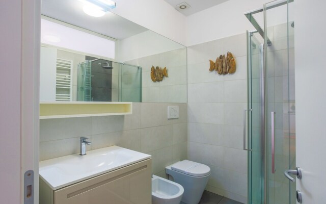 Battisti 31- Champagne Apartament