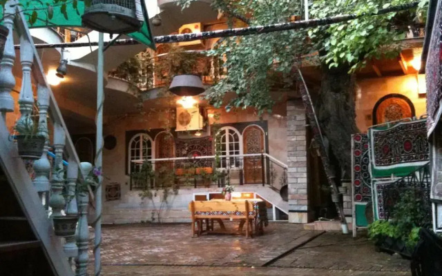 Guest House
