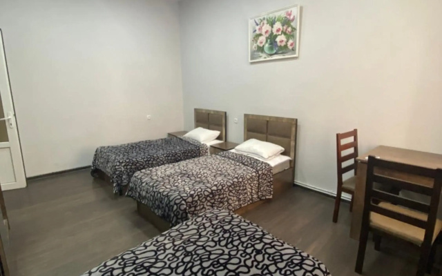 Apartment 52