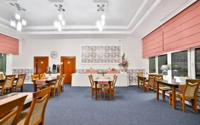 Hotel Wiosna