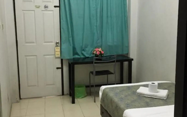 Ampawan Guesthouse