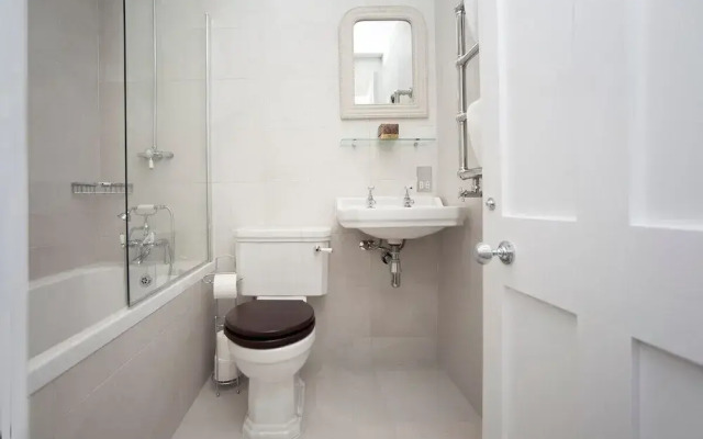 Stylish City Centre Apartment - Bath