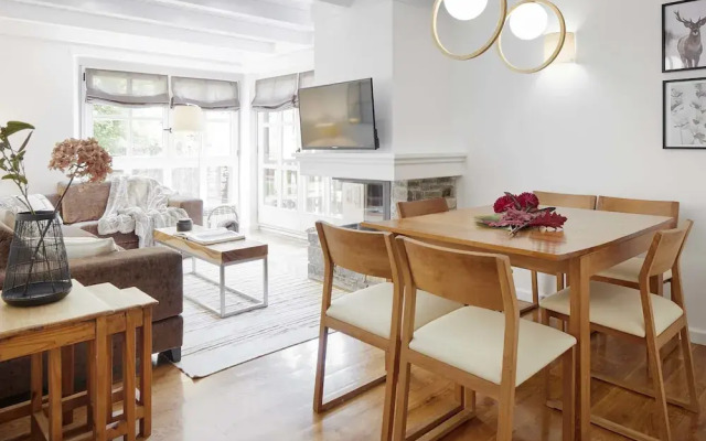 Val de Ruda Luxe 63 by Feelfree Rentals