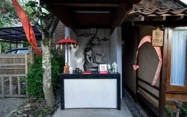 OYO 2393 Putroyono Homestay