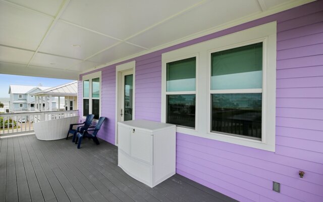 The Conch Castle 5 Bedroom Home