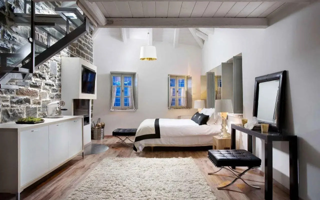 Mikro Papigo 1700 Hotel & Spa