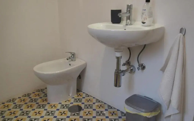 Casa Valientes A - Free private parking, WiFi & AC