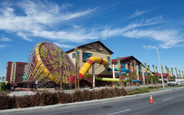 Great Wolf Lodge Anaheim, CA