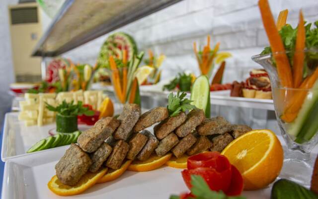 Ces Club Hotel