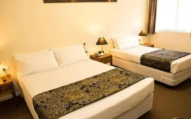 Garden City Motor Inn