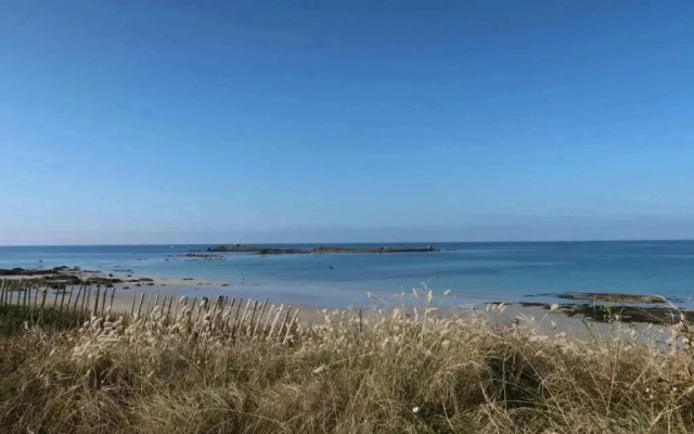 Holiday Home Les Genêts - PMR100