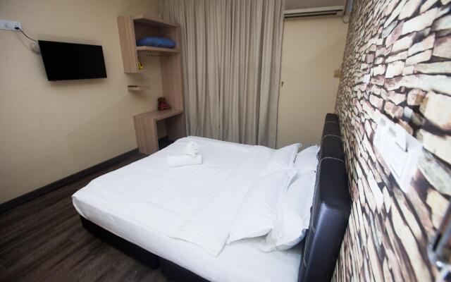 Natol Homestay - LA Tabuan Jaya – Guest Rooms – Kuching