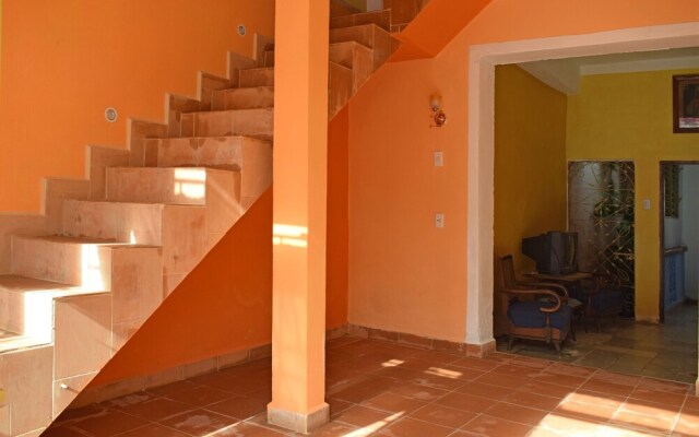 Fambyh YAL 80 Hostal Trinidad Cuba