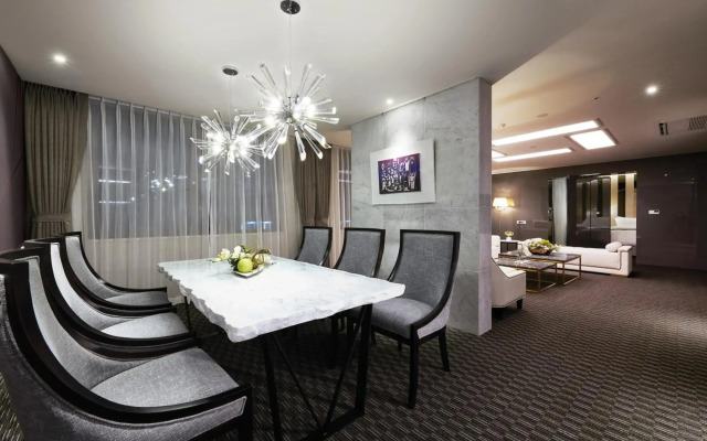 Jeongseon Intoraon Hotel