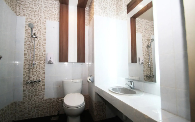 The L Hotel Entertainment