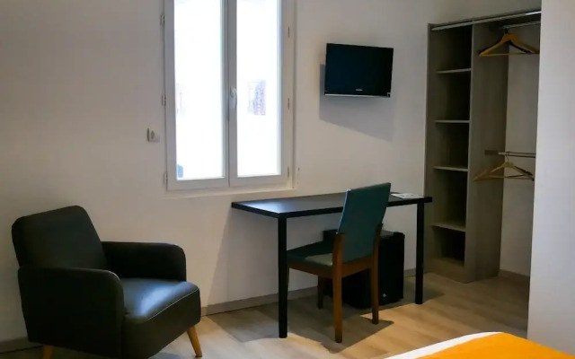 LE CENTRAL Hôtel Bar Restaurant