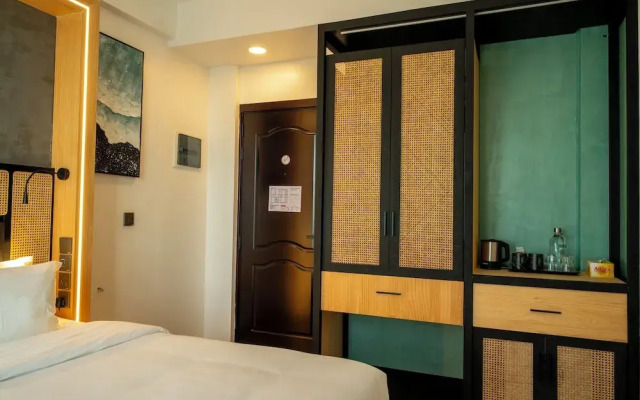 Athiri Residence