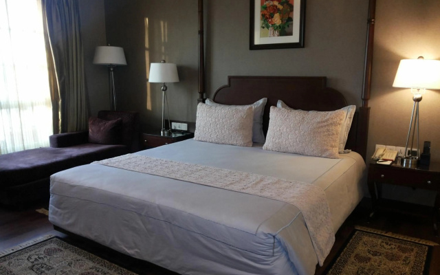 The Pllazio Hotel – Guest Rooms – Gurugram