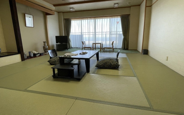 Takayu Onsen Kagetsu Highland Hotel