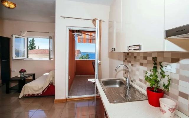 Apartment in Dalmatia for 4 Person