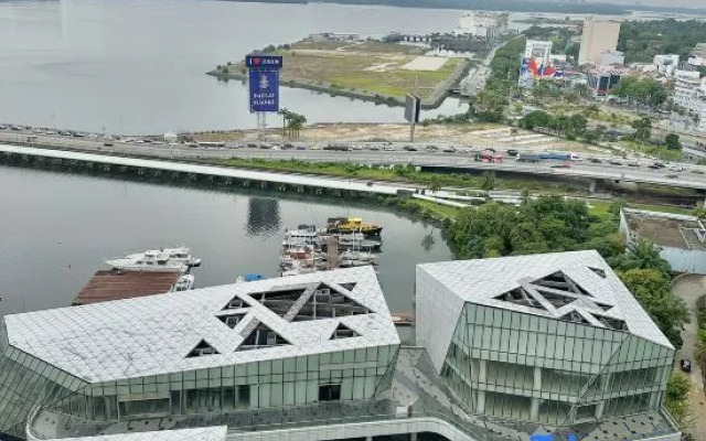 R&F Princess Cove Phase 2 Seine Region near CIQ by Stayrene – Outside – Johor Bahru