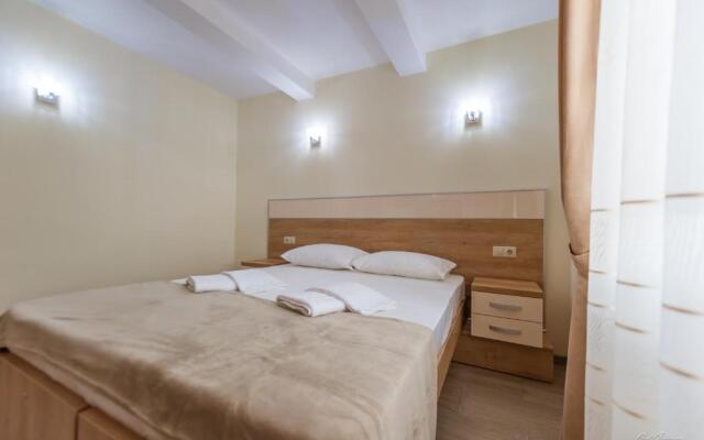 Luxury Desing Apartment