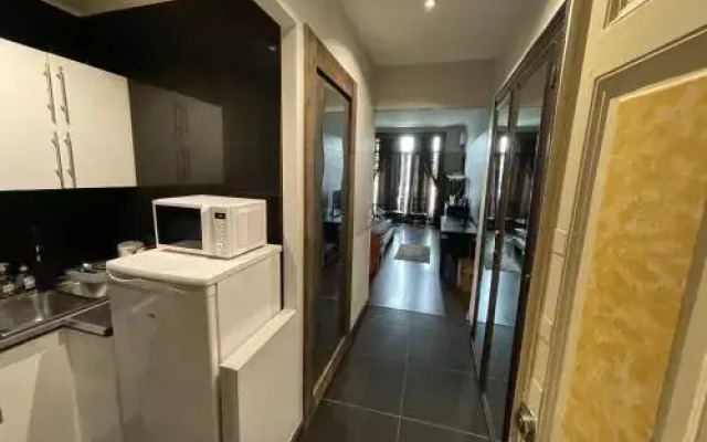 Vip Elysées Rent