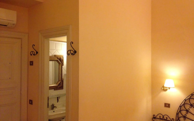 Marta Guest House