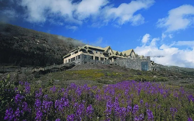 Glacier View Lodge